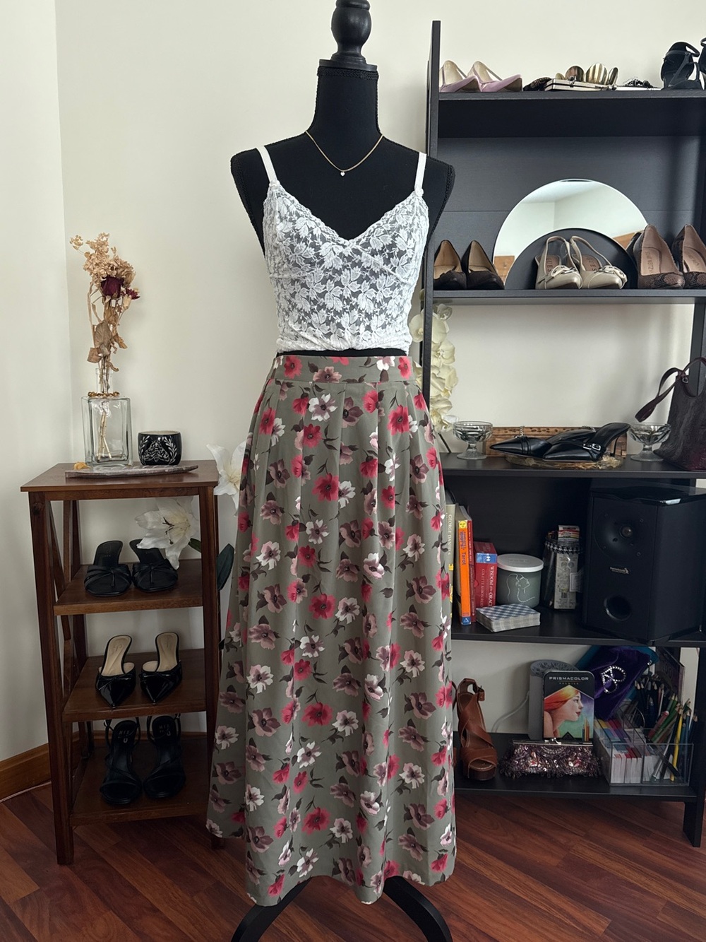 Vintage Ilyza New York Midi Floral Skirt - 14/16